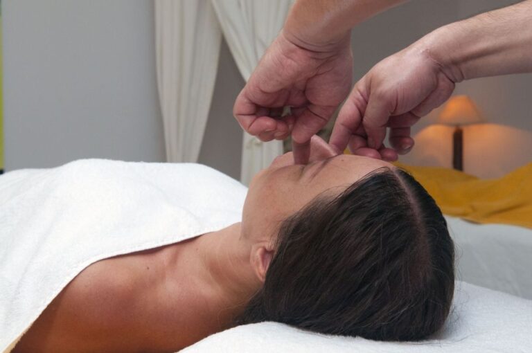 Santorini: Singles Aromatherapy Massage Overview And Pricing