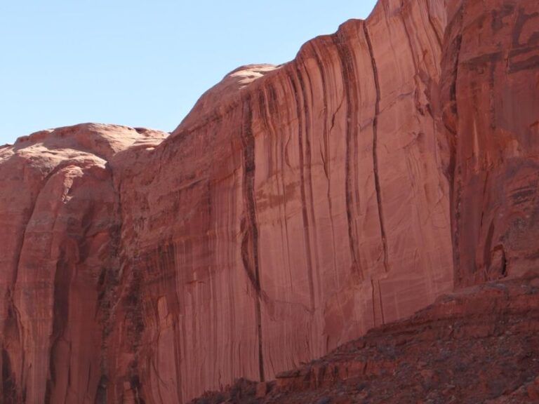 Short 1.5 Hour Tour Of Monument Valley (2 Person Minimum) Tour Overview