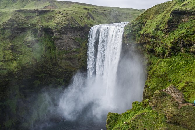 South Coast Highlights, Waterfalls, Dc 3 Plane Wreck & Reynisfjara Tour Overview