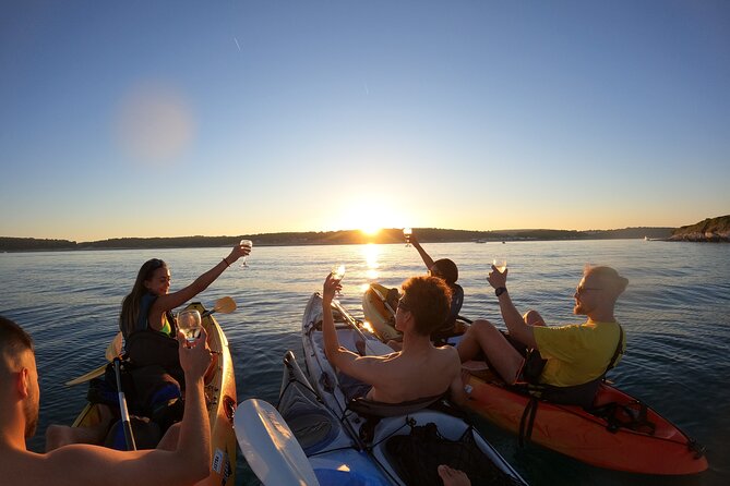 SUNSET WINE TOUR by KAYAK or SUP - Overview