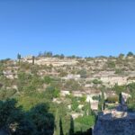 The Most Beautiful Villages Of Luberon Fontaine De Vaucluse: Enchanting Springs