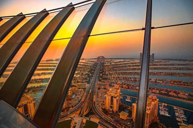 The View At The Palm Jumeirah in Dubai - Location and Accessibility