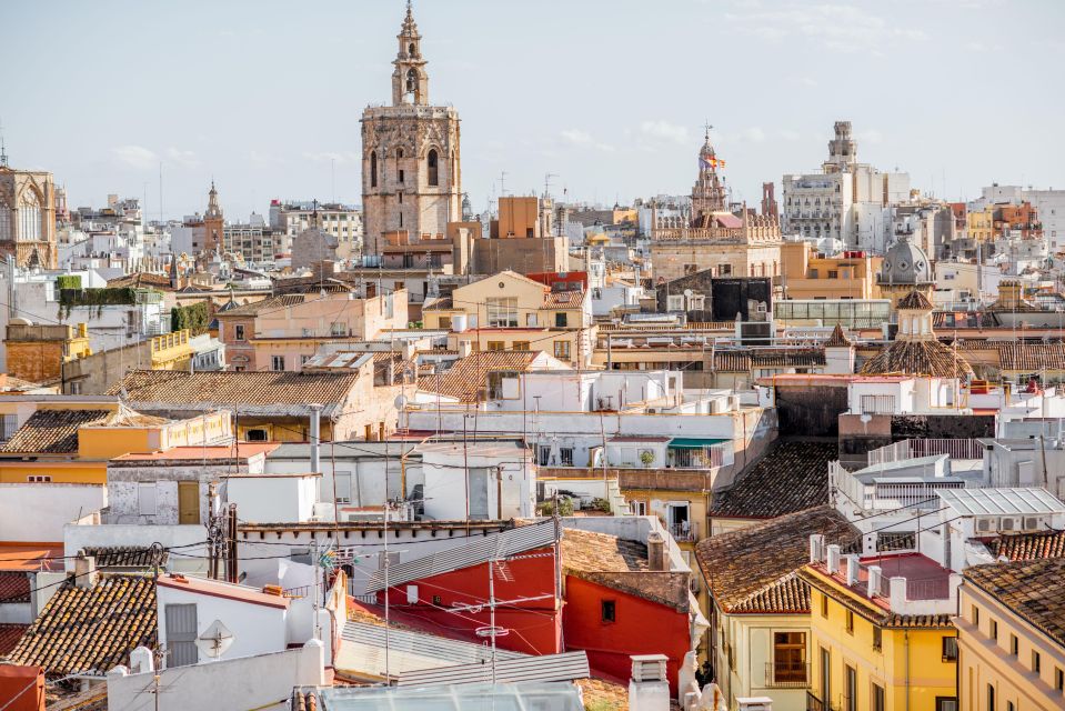 Valencia: Insta-Perfect Walk With a Local - Experience Overview