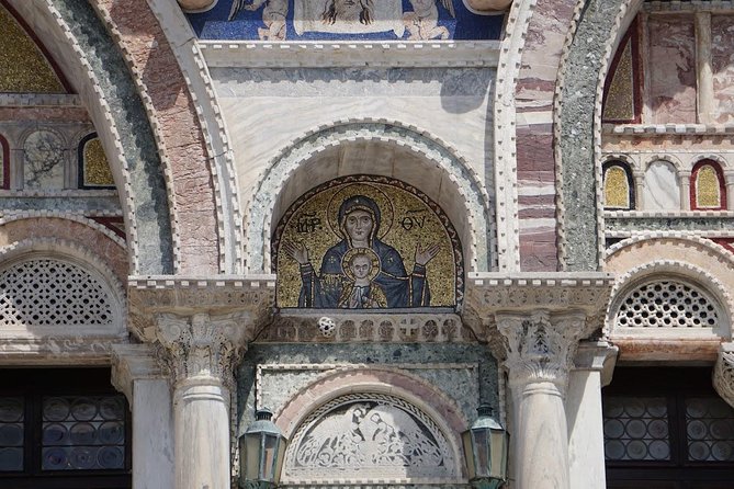 Venice Through the Eyes of a Venetian - Walk and Luxurious Private Water Taxi - Tour Overview