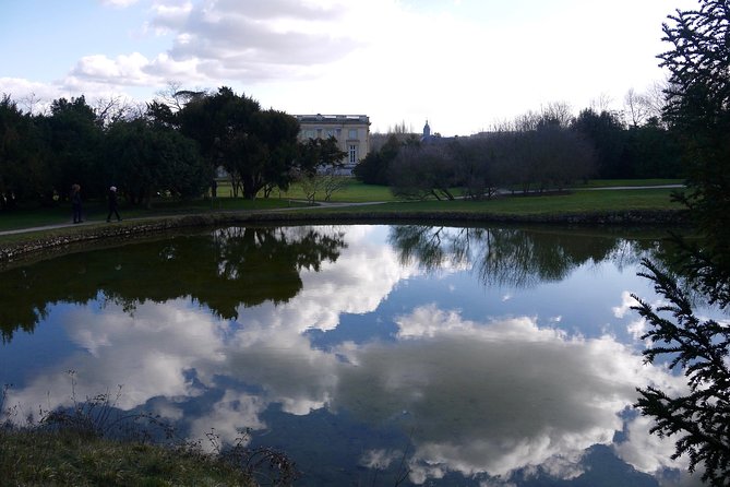 Versailles Marie Antoinette Afternoon Guided Tour With Petit Trianon & Hamlet - Tour Overview