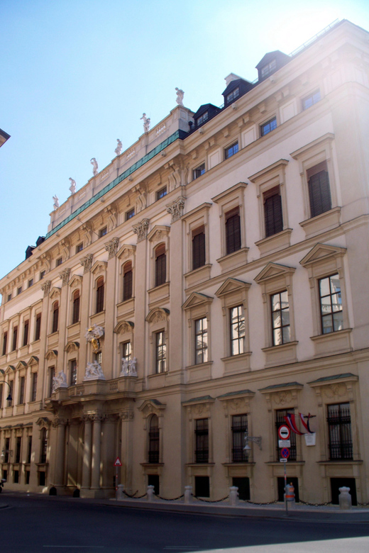 Vienna: in the Shadow of the Hofburg (Tour) - Tour Overview