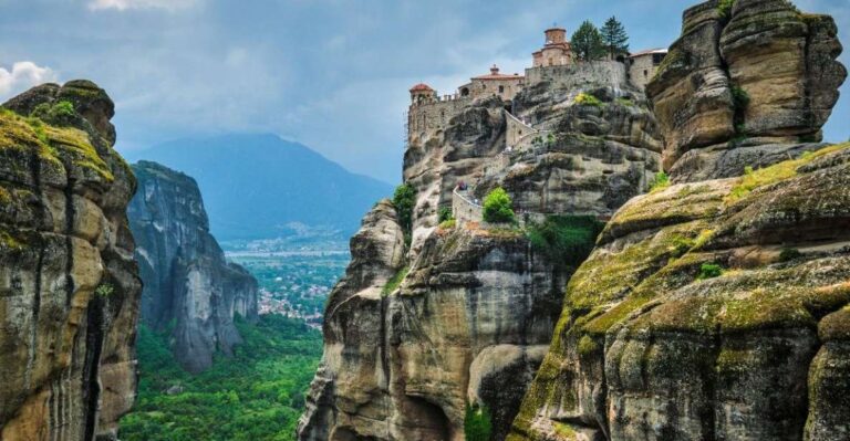 Visit Delphi & Meteora Monasteries Full Day Private Trip Trip Overview