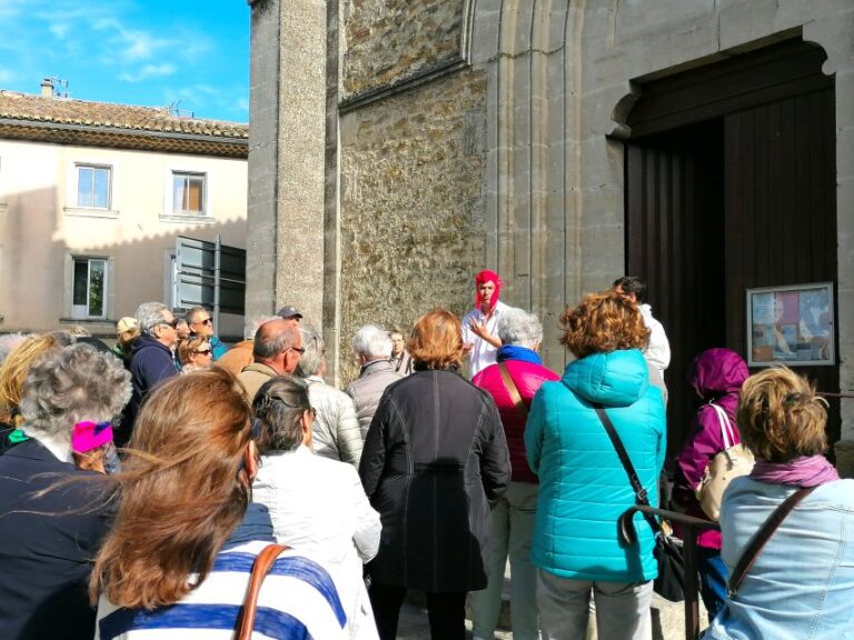 Visit Grillon, A Wonderful Provençal Village! Village History And Evolution