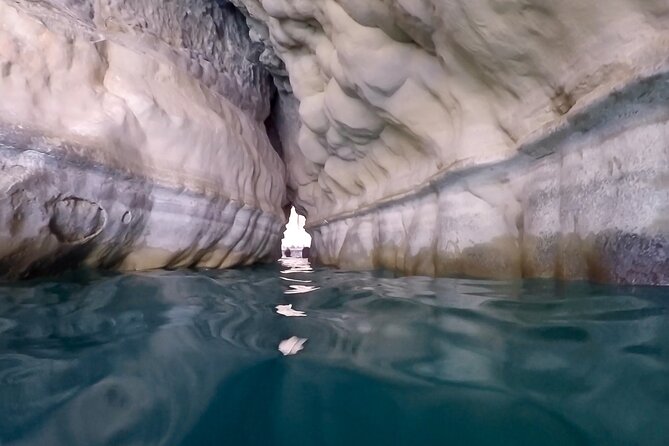 Wadi Shab & Bimah Sinkhole - Muscats Stunning Natural Wonders