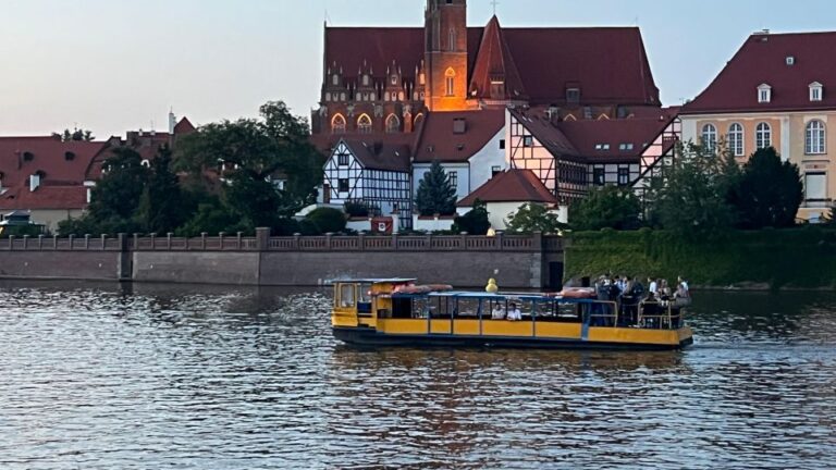 Wroclaw: Old Town Highlights Boat Cruise Cruise Overview