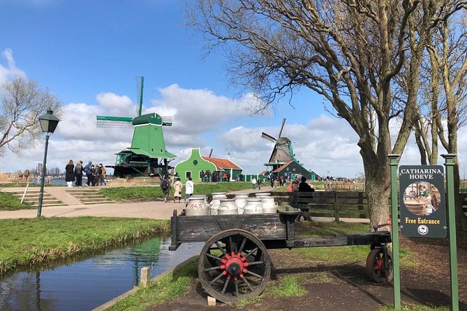 Zaanse Schans Windmill Tour With Italian Guide - Pickup and Drop-off