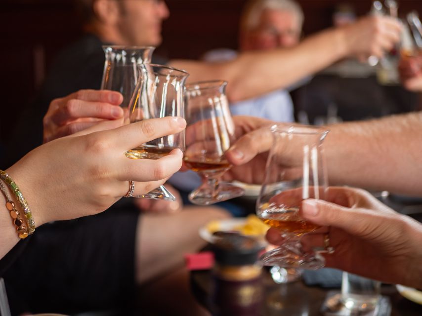 2-Hour Deluxe Whiskey & Food Tasting - Key Points