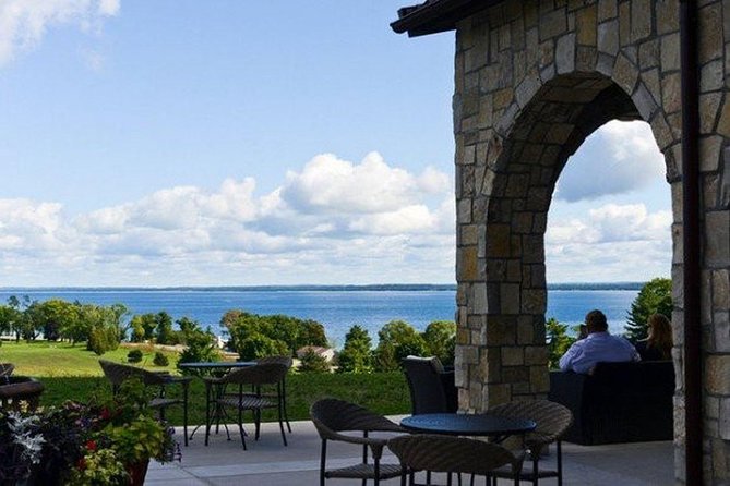 5-Hour Traverse City Wine Tour: 4 Wineries on Old Mission Peninsula - Transportation and Pickup