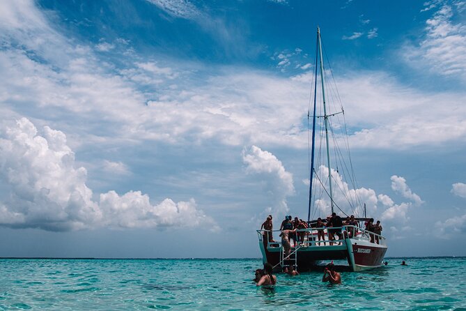 Acquarius Stingray City and Snorkel Tours - Tour Details and Inclusions