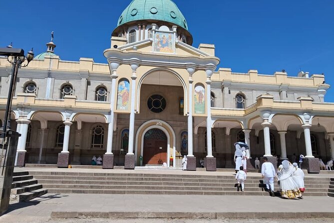 Addis Ababa City Tours - Meeting and Pickup