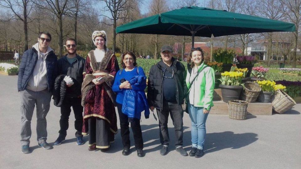 Amsterdam: Keukenhof Gardens Guided Tour Spanish and English - Experience Highlights