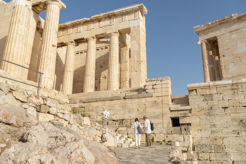 Athens: Acropolis & Plaka Neighborhood Private Walking Tour - Itinerary Highlights