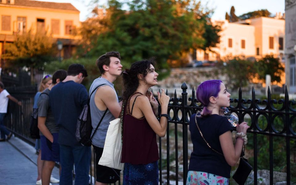 Athens: Evening Private City Walking Tour & 4-Course Dinner - Experience Highlights