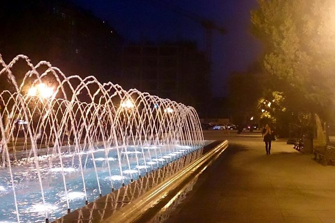 Baku by Night: Small-Group Walking Tour - Tour Experience and Expectations