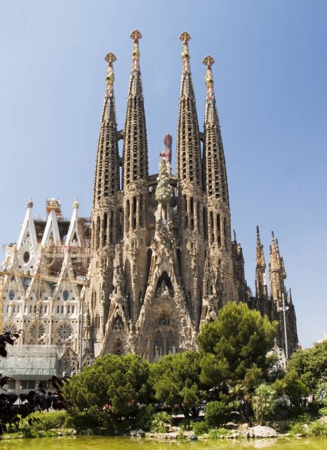 Barcelona: Private Sagrada Familia and Park Guell Tour - Sagrada Familia Highlights