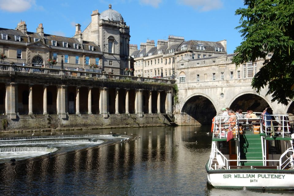 Bath: Quirky Self-Guided Smartphone Heritage Walks - Clues for Historical Insights