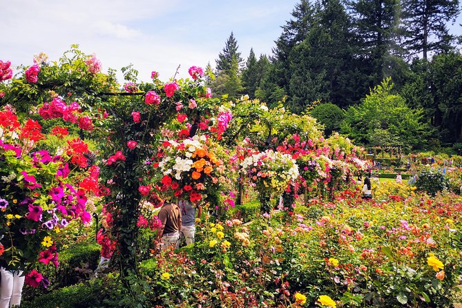 Best of Butchart Gardens City Highlights Private Tour - Guided Historical Tour