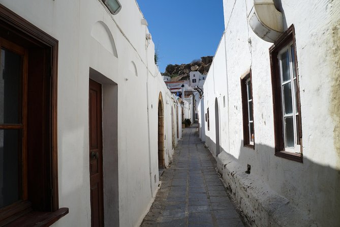 Best Of Lindos & Rhodes - Guided Private Tour - Full Day - Groups Up 19 People - Transport and Pickup Details