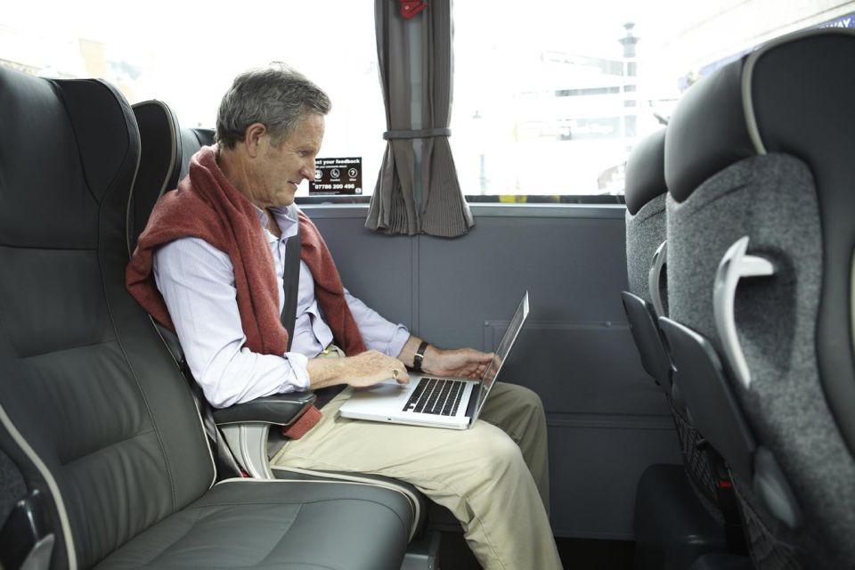 Bus Transfer Between Heathrow and Gatwick Airports - Comfortable Amenities for Passengers