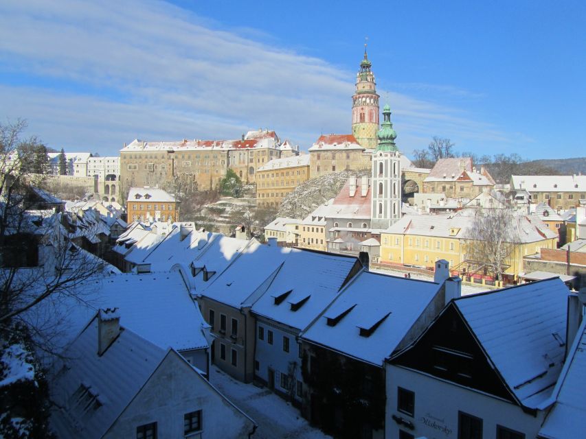 Cesky Krumlov: Private Christmas-Themed Walking Tour - Experience Highlights