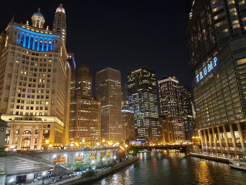 Chicago: Panoramic Sunset Tour With Live Guide - Tour Highlights