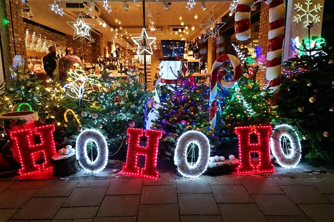 Christmas Lights Bike Tour of London - Festive Highlights