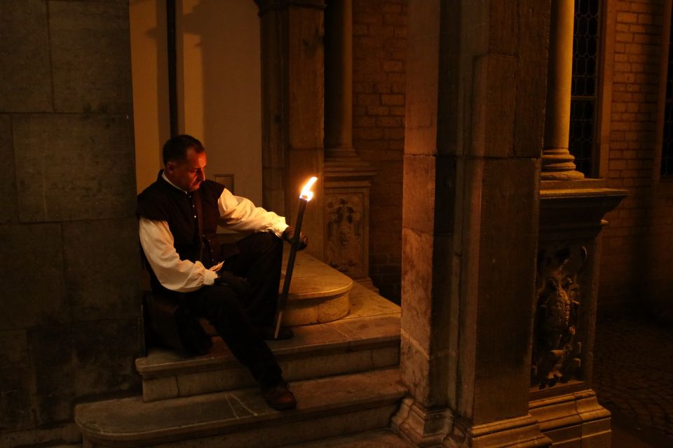 Cologne: The Night Watchman Old Town Walking Tour in English - Guided Tour Through Old Town