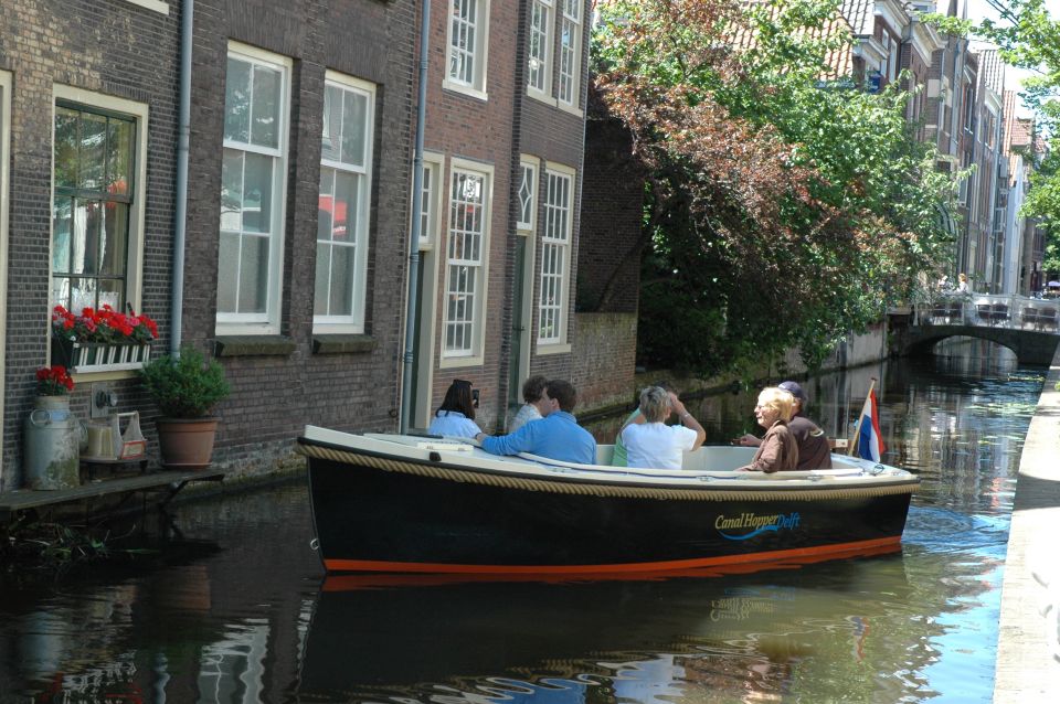 Delft: Vermeer History Open Boat Cruise - Experience Highlights