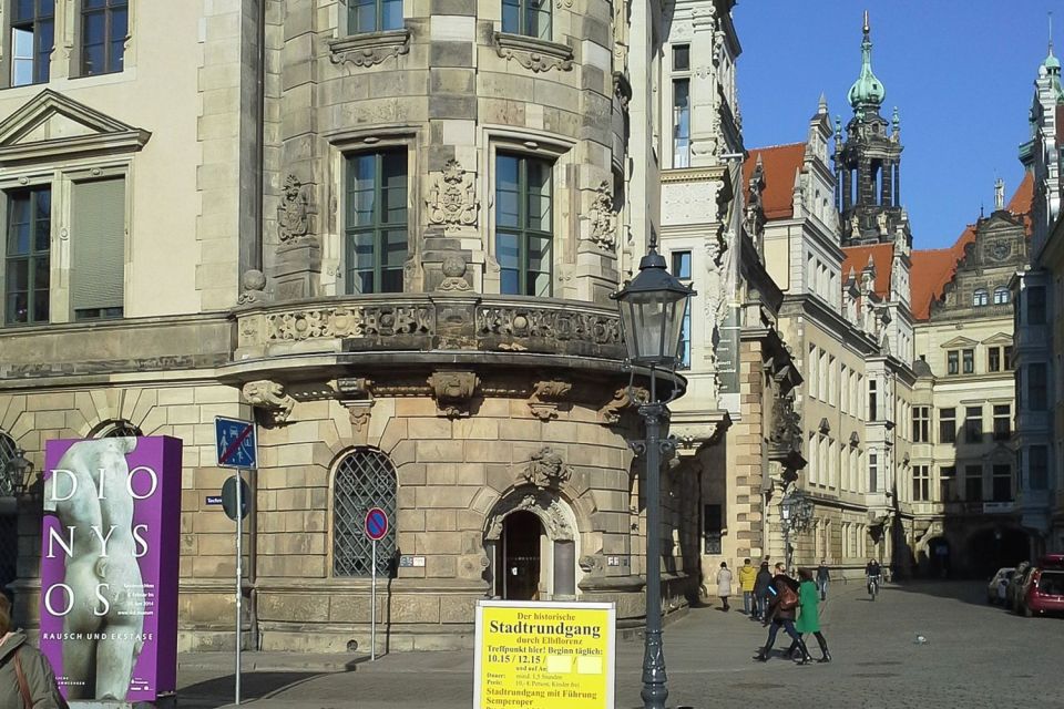 Dresden: Historical City Tour of Dresden and Frauenkirche - Exploring Dresden Castle and Zwinger