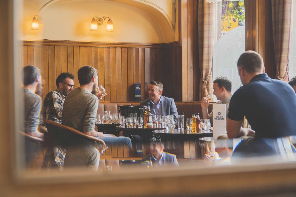 Edinburgh: Guided Whisky Tasting & Walking Tour - Inclusions