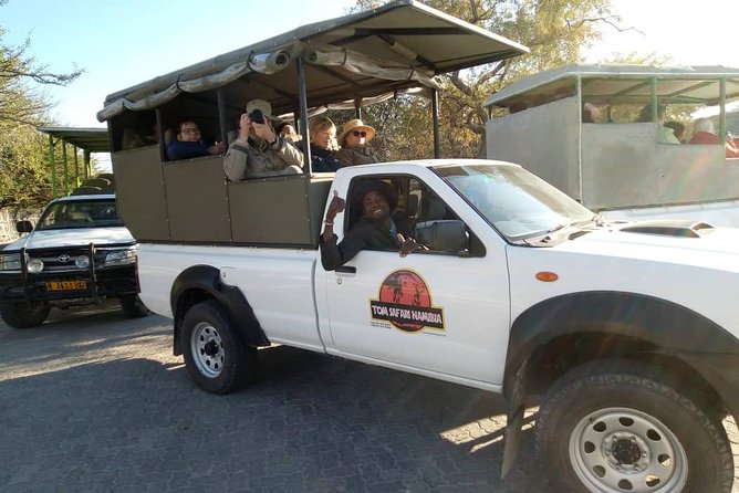 ETOSHA PARK SAFARI With Local Guides in 9-Seater 4x4s - Included Amenities