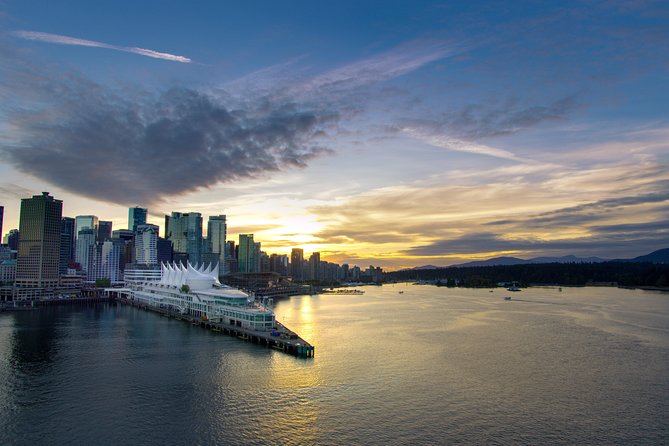 Evening Tour of Vancouvers Stanley Park - Meeting and Pickup Details