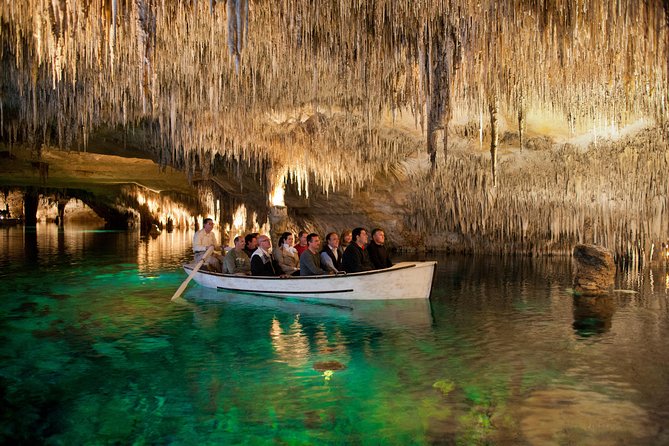 Explore Mallorca: Majorica Pearl Shop and Caves of Drach - Exploring the Cavern of the Dragon