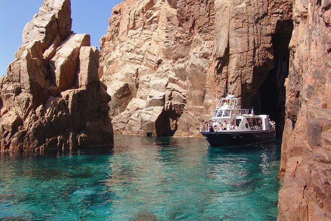 Friendly Discovery of Scandola Calanques De Piana and Meal Stop at Girolata - Meeting Point and Logistics