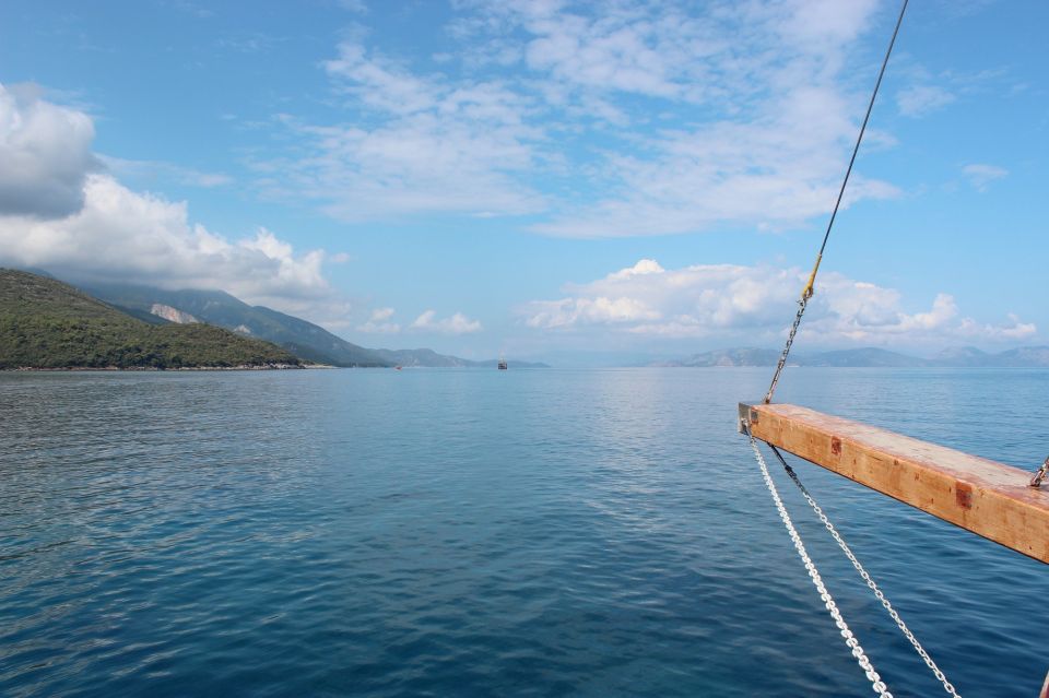 From Kusadasi: Daily Boat Trip - Relax and Unwind