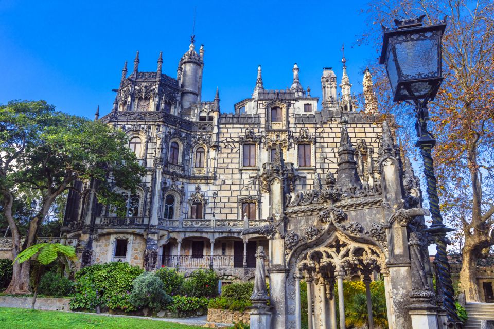 From Lisbon: Sintra Highlights and Pena Palace Full-Day Tour - Itinerary Highlights