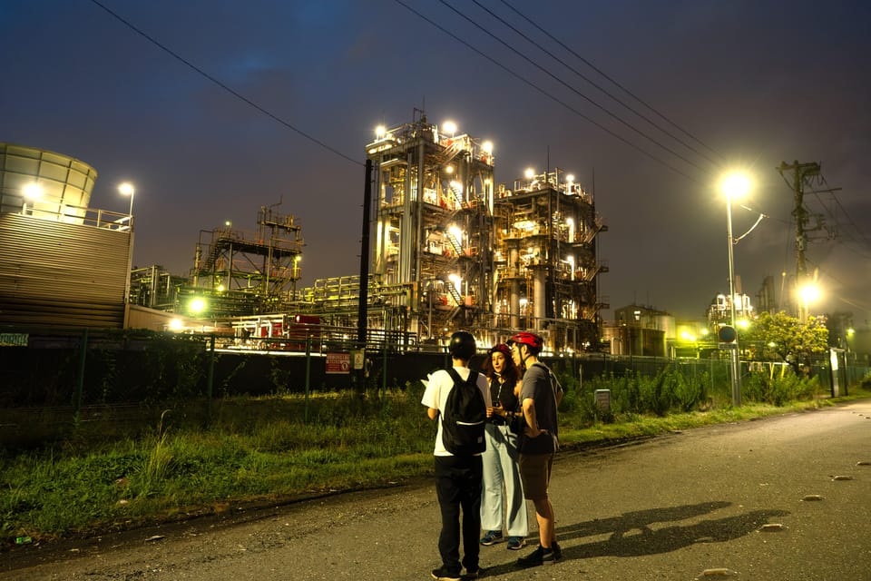 From Tokyo: Keihin Industrial Zone Night Tour by E-Bike - Itinerary and Highlights