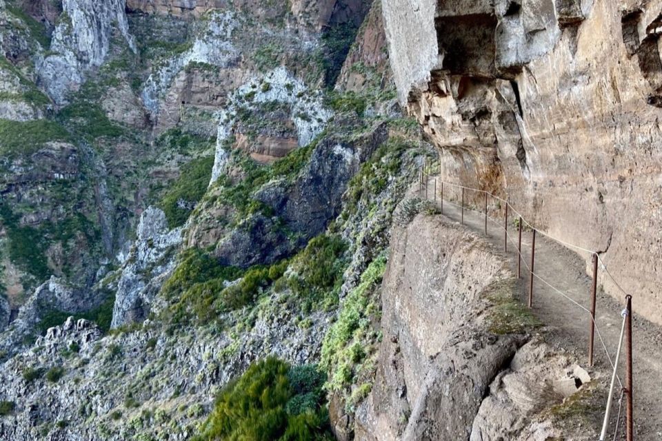 Funchal: Morning Transfer Pico Do Arieiro Pico Ruivo Hike - Itinerary and Experience