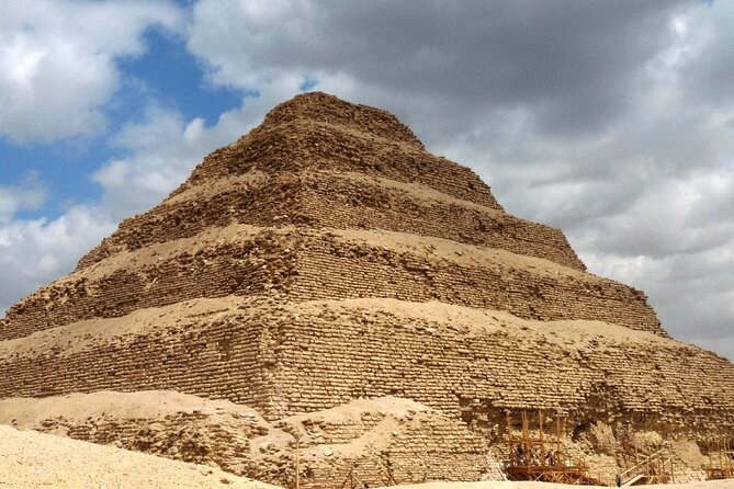 Giza Pyramids, Sakkara and Memphis Day Tour - Pickup and Start Time