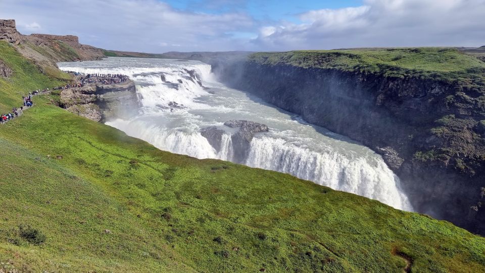 Golden Circle and South Coast. Day Tour - Haukadalur Geysers