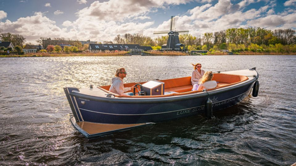 Haarlem: Private Boat Rental City Center - Booking and Cancellation