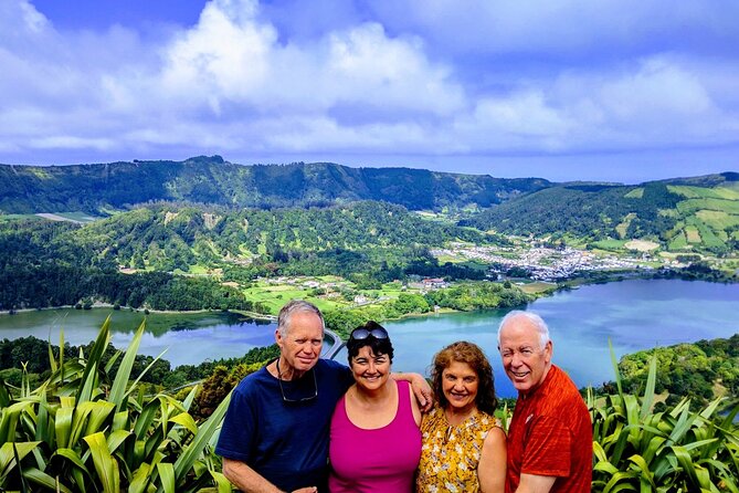 Half Day Guided Tour of Sete Cidades From Ponta Delgada - Accessibility and Recommendations