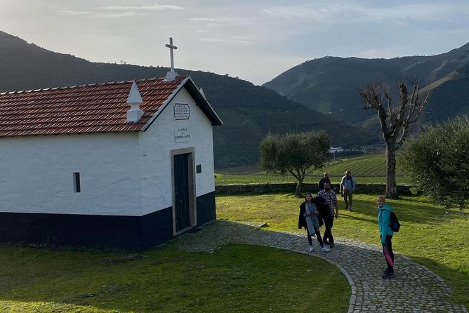 HIKE at DOURO VALLEY W/ Winery Visit and Tasting - Scenic Highlights