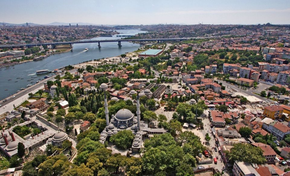 Istanbul: Eyup – The Ottoman District Walking Tour - Exploring Sokullu Mehmet Pasha Mausoleum