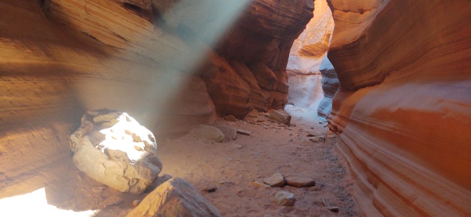 Kanab: Peek-a-Boo Slot Canyon Value Tour - Booking Information